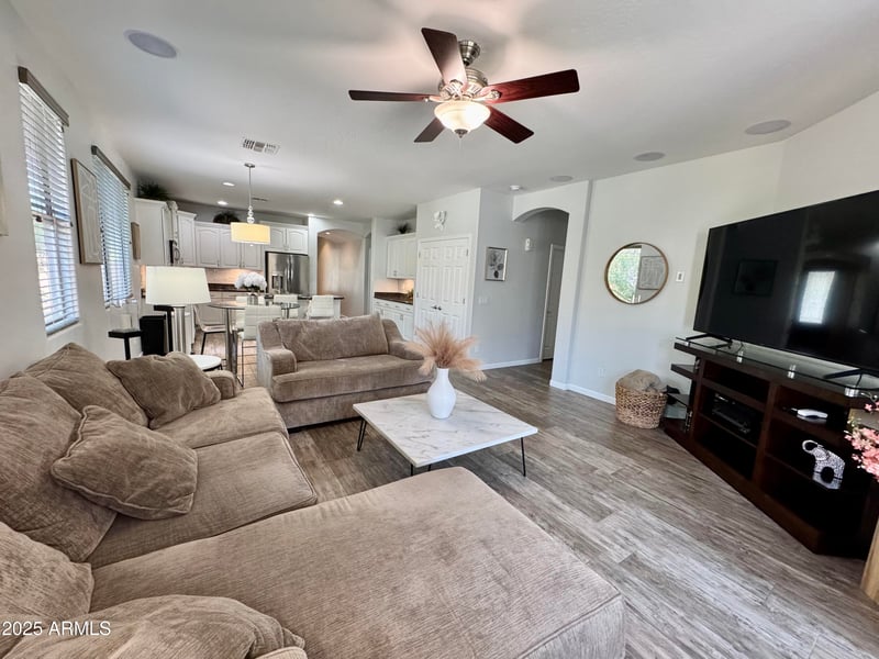2715 Canyon Creek Dr, Gilbert, AZ 85295