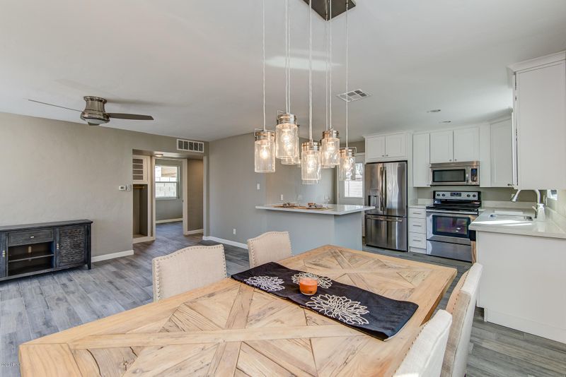2715 E Fairmount Ave, Phoenix, AZ 85016