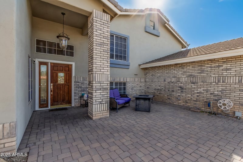 2715 W Calle Del Norte Dr, Chandler, AZ 85224