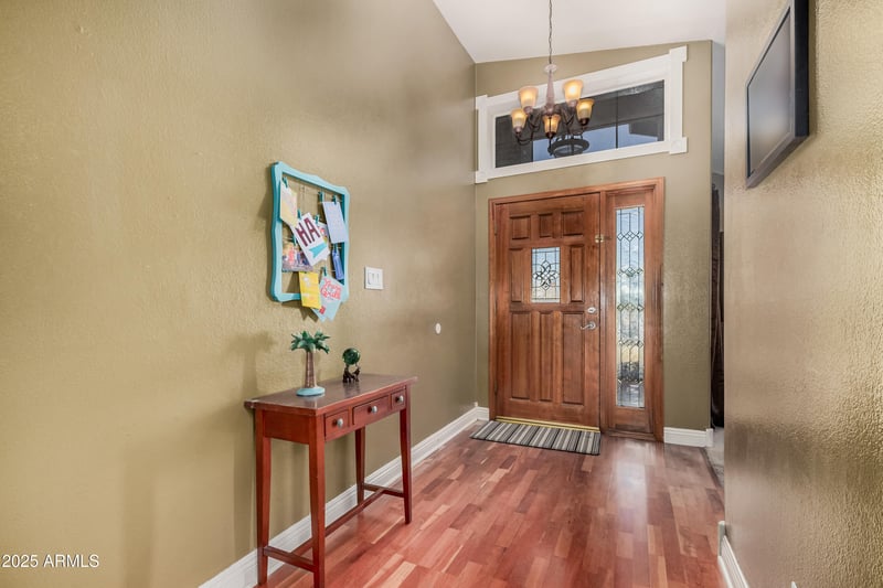 2715 W Calle Del Norte Dr, Chandler, AZ 85224