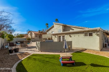 2715 W Calle Del Norte Dr, Chandler, AZ 85224
