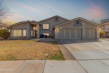 2715 W Calle Del Norte Dr, Chandler, AZ 85224