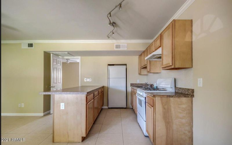2715 W Tuckey Ln, Phoenix, AZ 85017