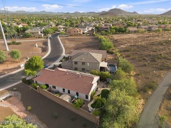 2716 E Quiet Hollow Ln, Phoenix, AZ 85024