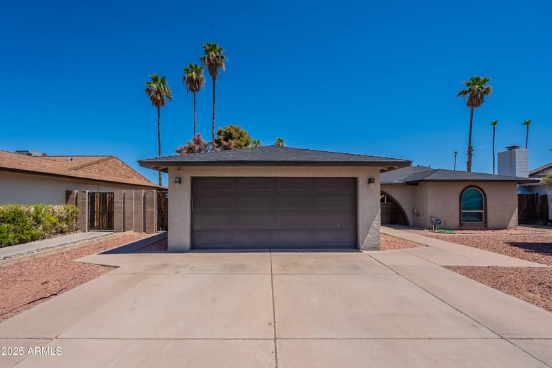 2716 Madero Ave, Mesa, AZ 85202