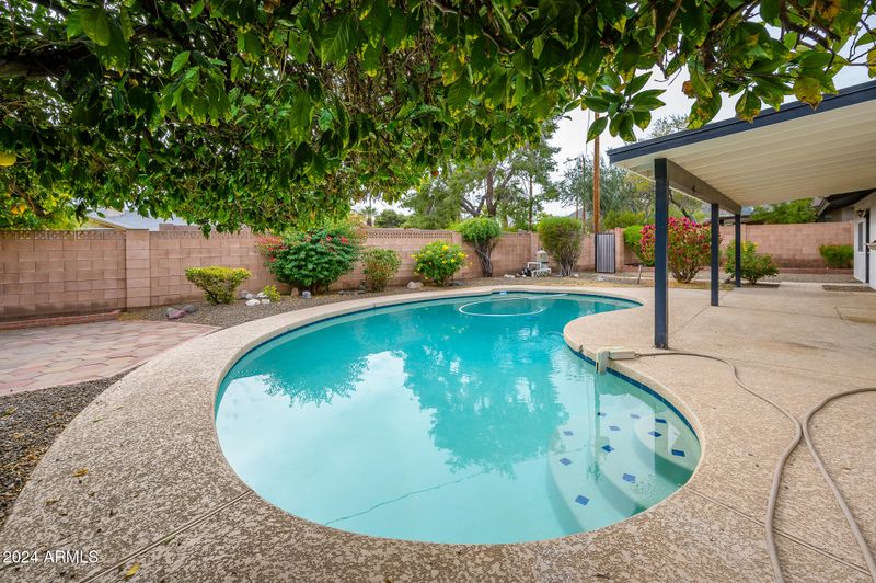 2717 E Cinnabar Ave, Phoenix, AZ 85028