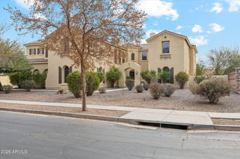 2717 E Flower Ct, Gilbert, AZ 85298
