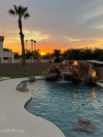 2718 Horseshoe Pl, Chandler, AZ 85249