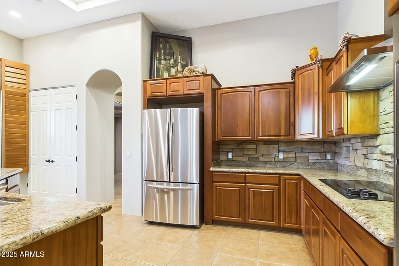 2718 Horseshoe Pl, Chandler, AZ 85249