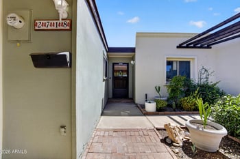 2718 Azalea Dr, Tempe, AZ 85282