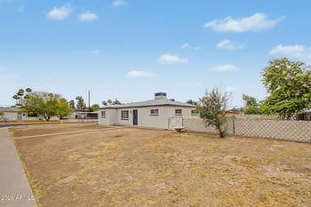 2719 Echo Ln, Phoenix, AZ 85051