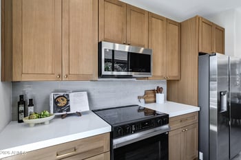 272 Kimberlee Way, Chandler, AZ 85225