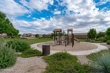 272 Satinka Dr, San Tan Valley, AZ 85140