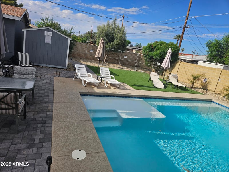 2720 Ruth Ave, Phoenix, AZ 85051