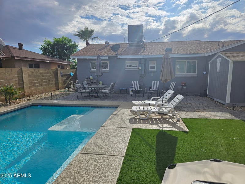 2720 Ruth Ave, Phoenix, AZ 85051