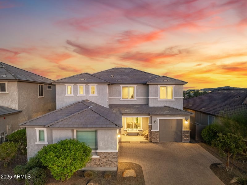 27201 71st Ln, Peoria, AZ 85383