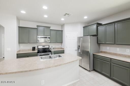 27203 N 51st Glen, Phoenix, AZ 85083