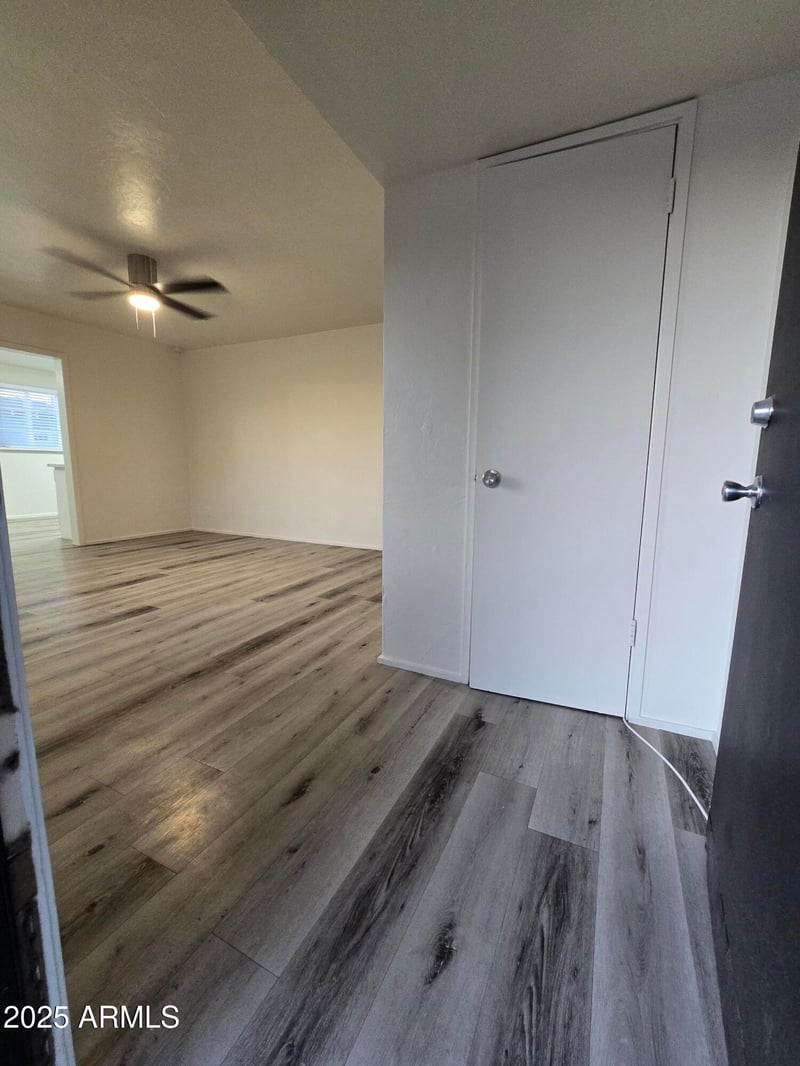 2721 Alice Ave, Phoenix, AZ 85051