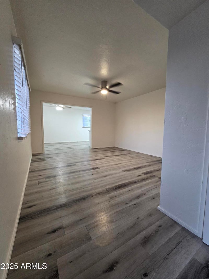 2721 Alice Ave, Phoenix, AZ 85051