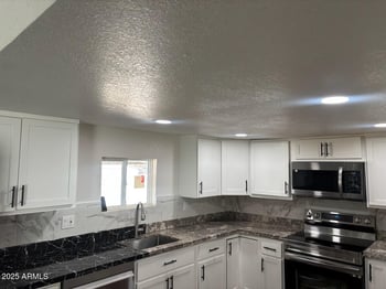 2721 Beverly Ln, Phoenix, AZ 85032