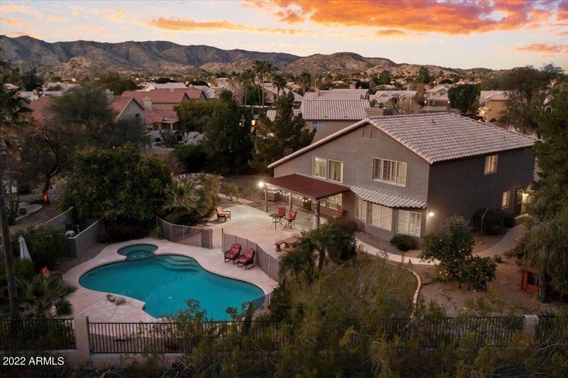 2721 E Brookwood Ct, Phoenix, AZ 85048