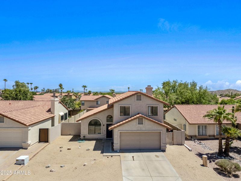 2721 E Dry Creek Rd, Phoenix, AZ 85048