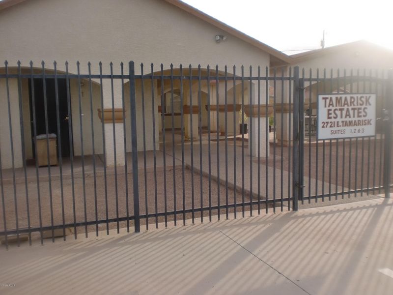 2721 E Tamarisk Ave, Phoenix, AZ 85040