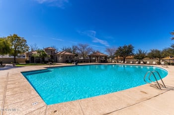 2721 Decatur Dr #101, Gilbert, AZ 85295