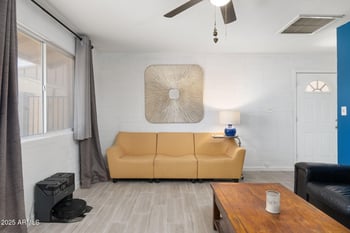 2721 Wier Ave, Phoenix, AZ 85040