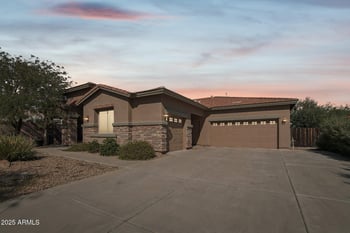 27215 23rd Ln, Phoenix, AZ 85085