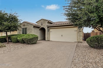 2722 E Cherry Hill Dr, Gilbert, AZ 85298