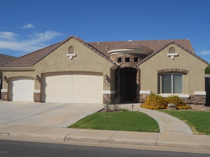 2722 E Elgin St, Chandler, AZ 85225