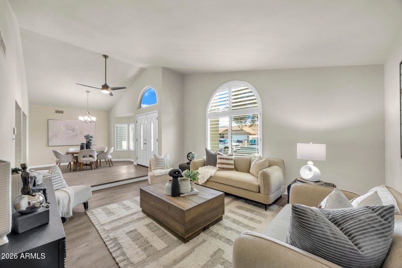 2722 E Lawndale St, Mesa, AZ 85213
