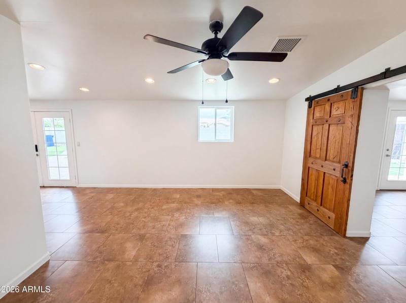 2722 Nisbet Rd, Phoenix, AZ 85032