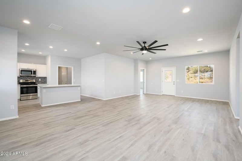 27227 147th Ave, Surprise, AZ 85387