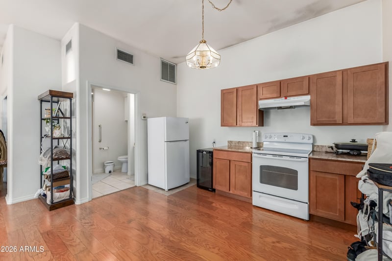 2723 E Acoma Dr, Phoenix, AZ 85032