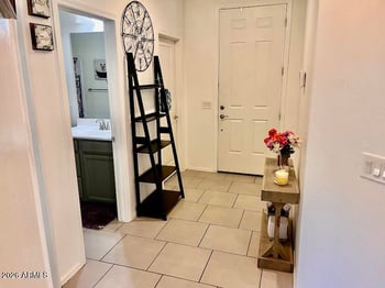 2723 W Apollo Rd, Phoenix, AZ 85041