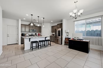 2723 W Apollo Rd, Phoenix, AZ 85041