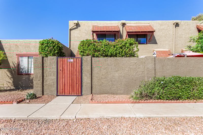 2724 Mclellan Blvd #128, Phoenix, AZ 85017