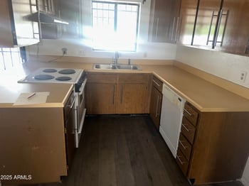 2724 Mclellan Blvd #133, Phoenix, AZ 85017