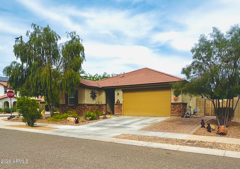 27245 172nd Ave, Surprise, AZ 85387