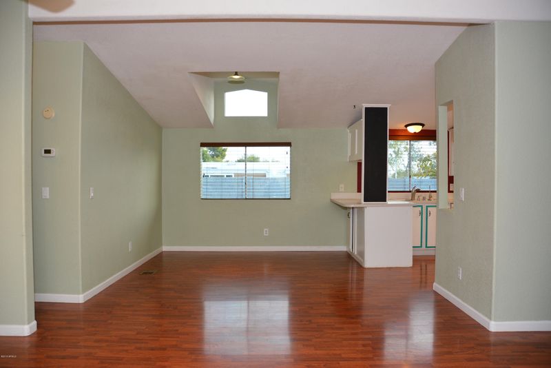 2725 E Escuda Rd, Phoenix, AZ 85050
