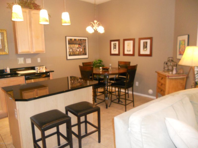 2725 E Mine Creek Rd #1004, Phoenix, AZ 85024