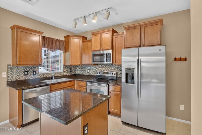 2725 E Mine Creek Rd #1025, Phoenix, AZ 85024