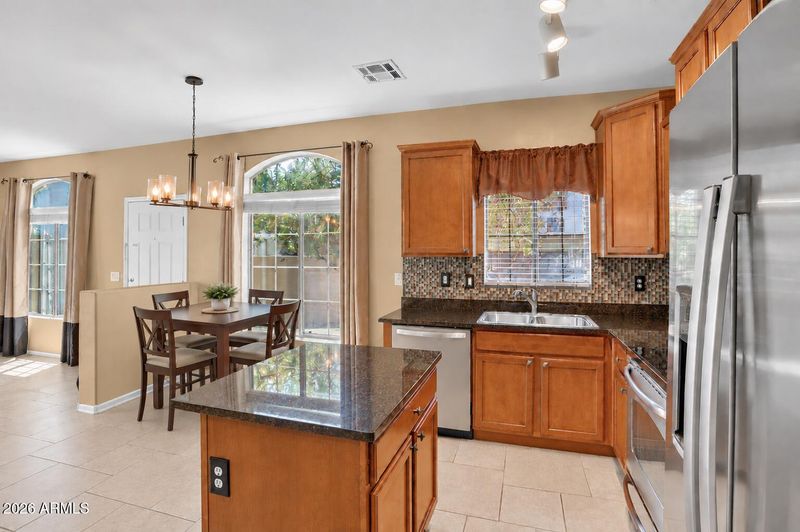 2725 E Mine Creek Rd #1025, Phoenix, AZ 85024