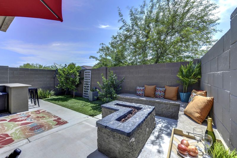 2725 E Mine Creek Rd #1036, Phoenix, AZ 85024