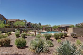 2725 E Mine Creek Rd #1072, Phoenix, AZ 85024