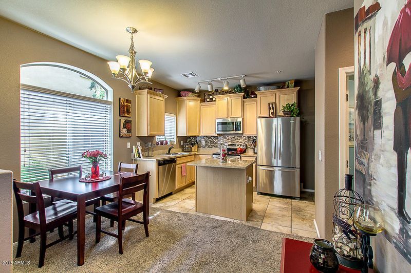 2725 E Mine Creek Rd #1083, Phoenix, AZ 85024