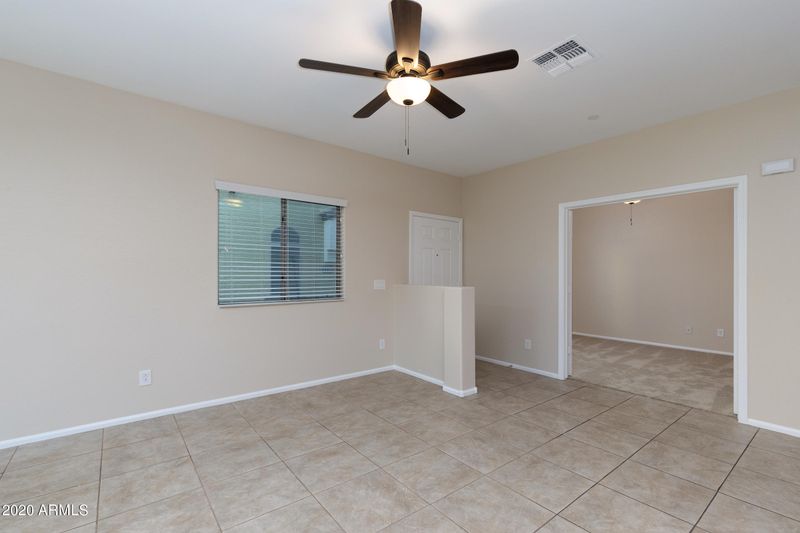 2725 E Mine Creek Rd #1140, Phoenix, AZ 85024