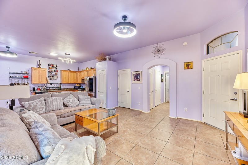 2725 E Mine Creek Rd #1203, Phoenix, AZ 85024